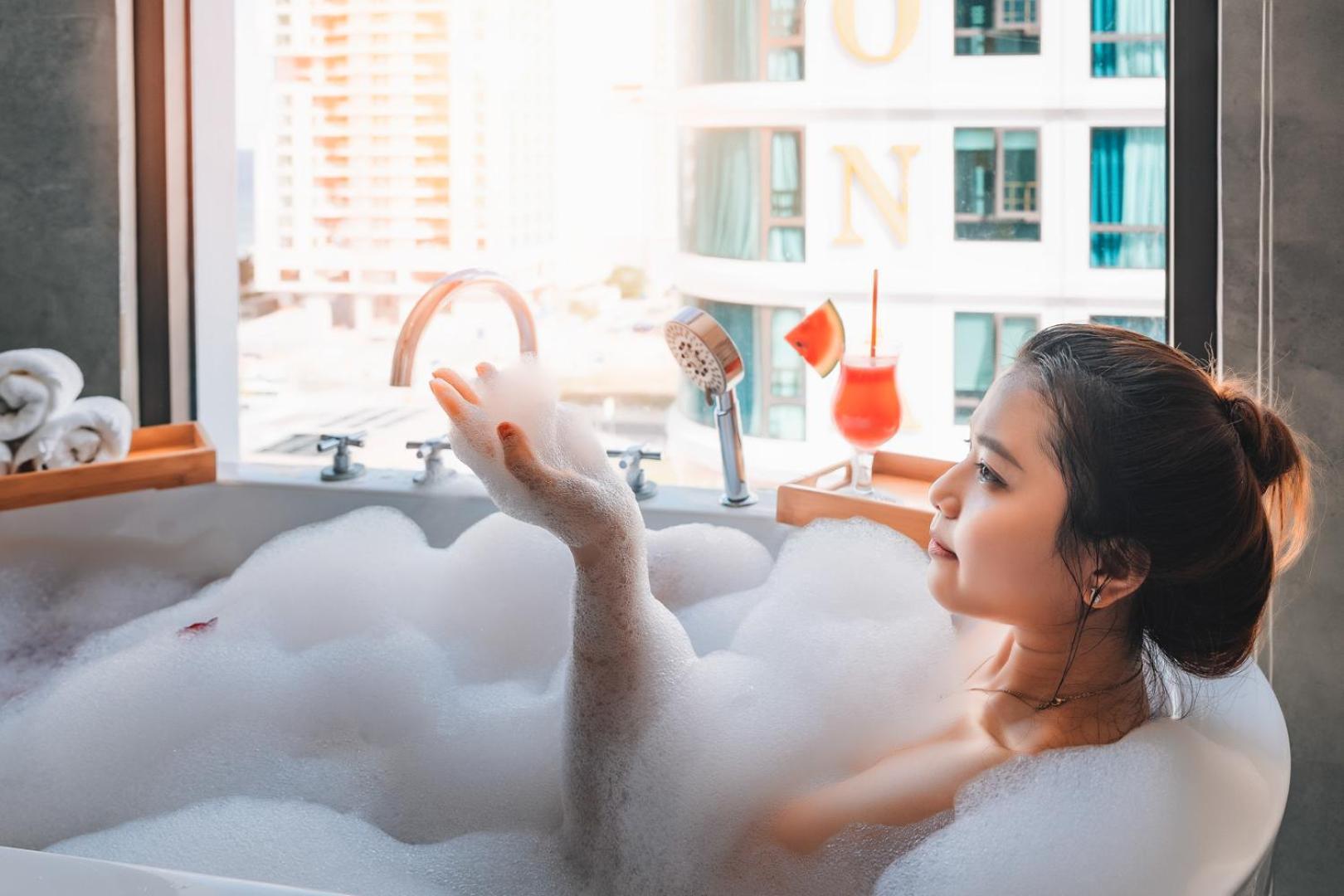 Minh Chau Premium Hotel Danang ภายนอก รูปภาพ