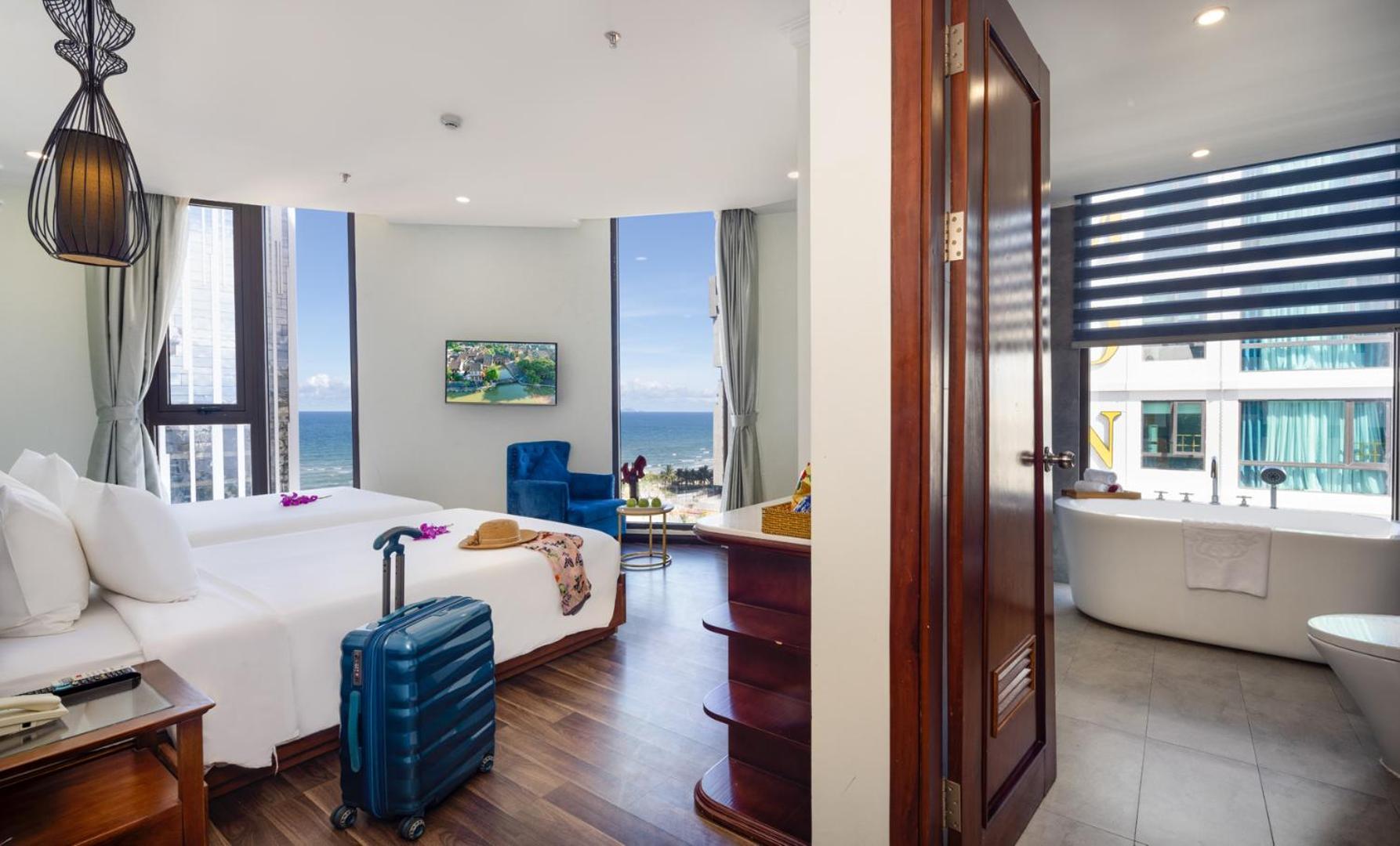 Minh Chau Premium Hotel Danang ภายนอก รูปภาพ